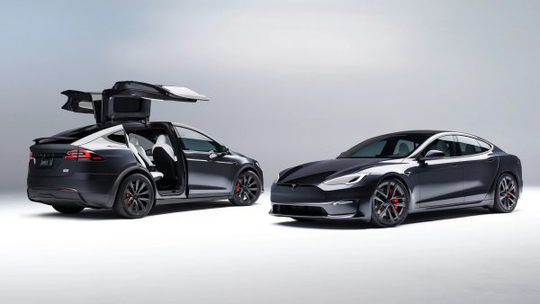 Tesla Introduces Luxe Package for Model S and Model X; Raises Price by $10k