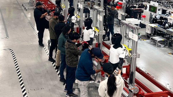 Tesla Shares New Details on FSD Unsupervised, Robotaxi, Potential FSD Price Hike During Q1 2025 Earnings Call