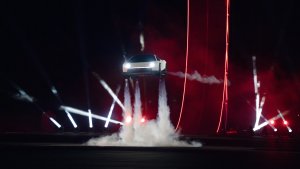 Tesla to Build Looping ‘Hot Wheels’ Track for Roadster Owners