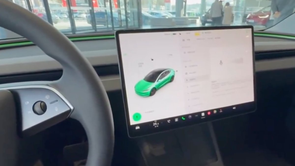 Tesla Adds Smart Assistant in China
