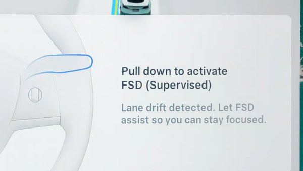 Tesla Drowsiness Detection Now Recommends Enabling FSD in Update 2025.32.3
