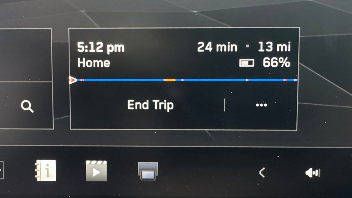 The progress bar shows traffic along your entire route