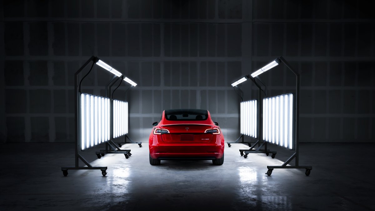 Tesla Q1 Numbers Under the Lights