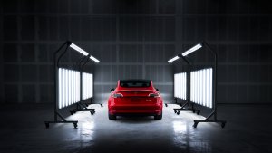 Beyond the Numbers: Tesla's Q1 Tale of Economic Turbulence and Technological Promise