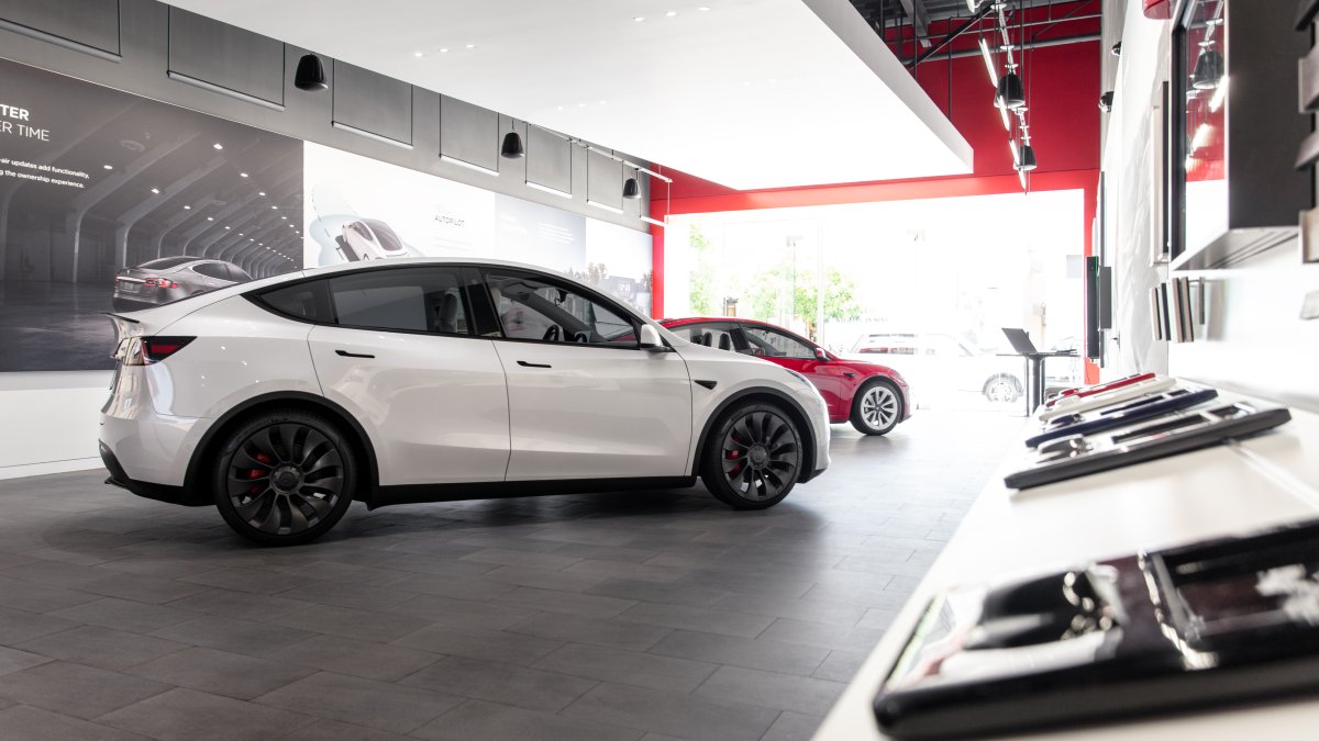 Tesla leads the way in EV Sales